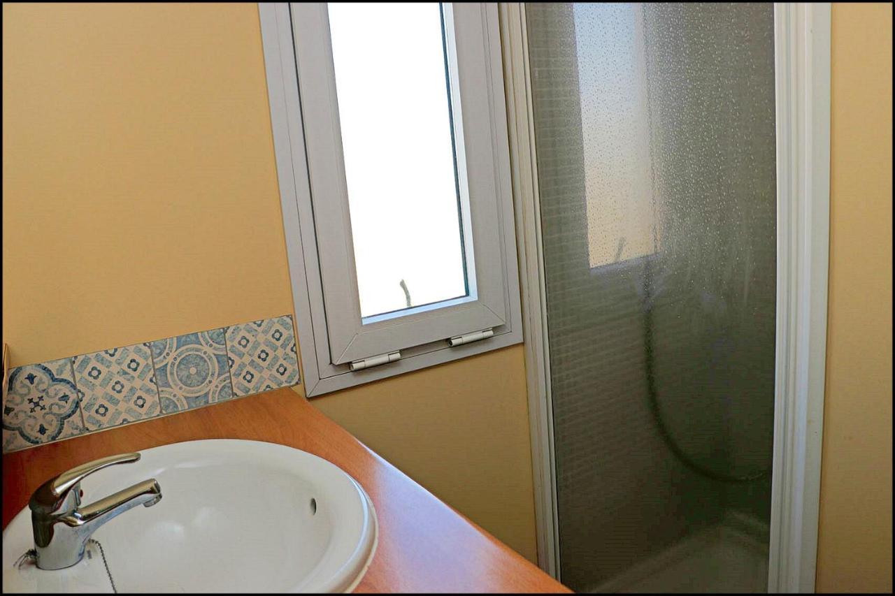 Bungalow Con Piscina Privada Conil De La Frontera Exterior photo